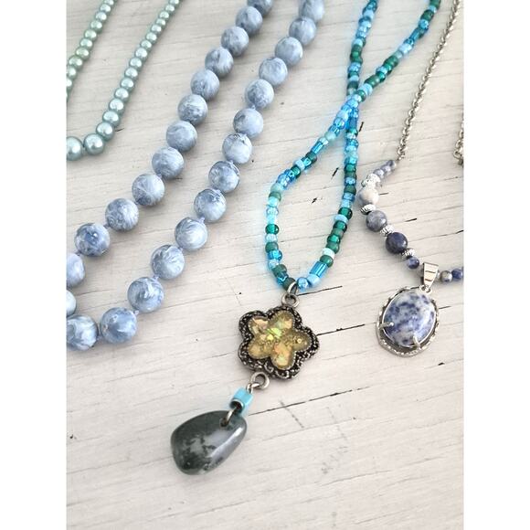 Blue Beaded Necklace Lot - Picture 5 of 8